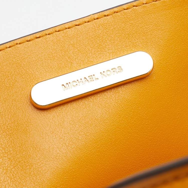 Pre Owned Michael Kors Yellow Leather Large Mercer Tote
