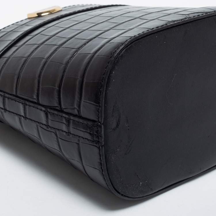 Pre Owned Michael Kors Black Croc Embossed Leather Mini Bea Bucket Bag