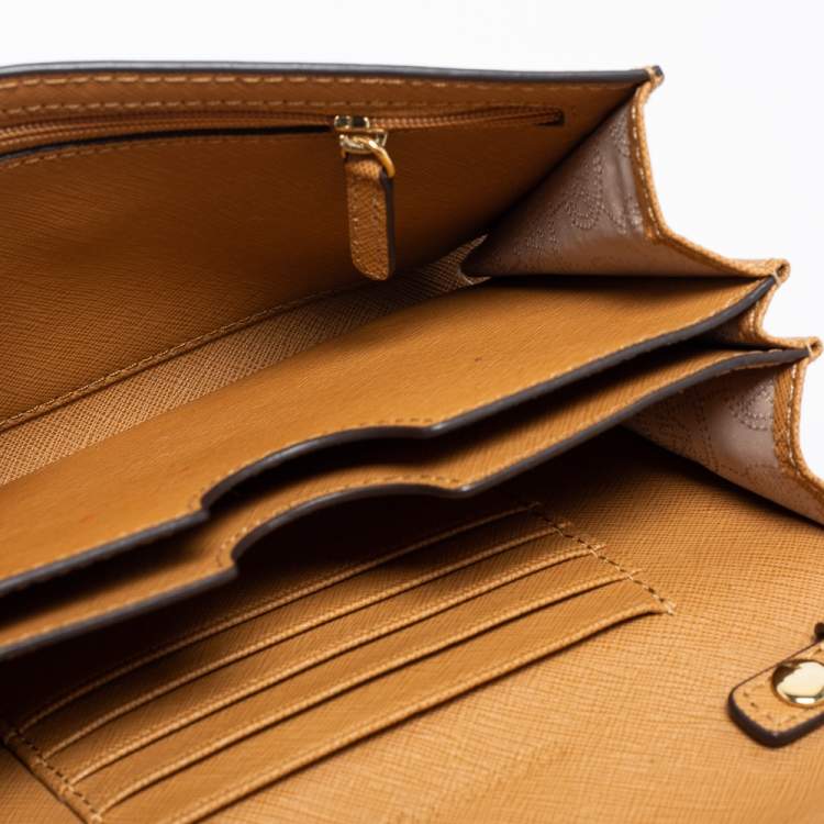 Pre Owned Michael Kors Tan Saffiano Leather Jet Set Phone Crossbody Bag