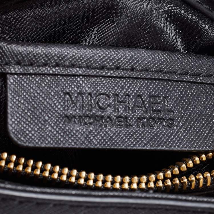 مملوكة مسبقًا MICHAEL Michael Kors Black Leather Small Cynthia Tote