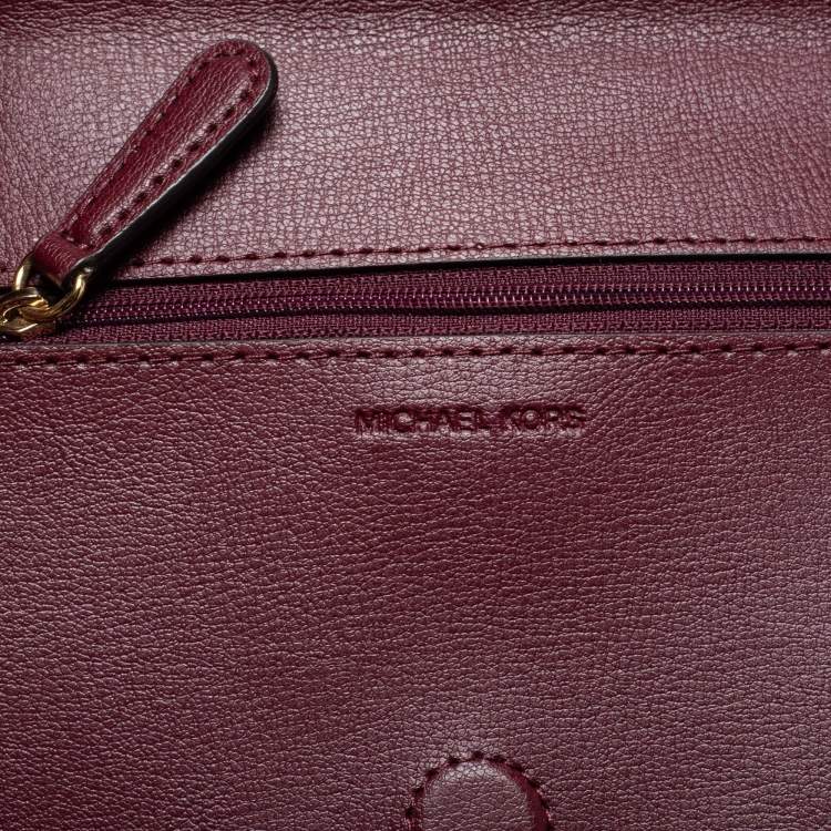 Pre Owned Michael Kors Burgundy Leather Kinsley Clutch Bag