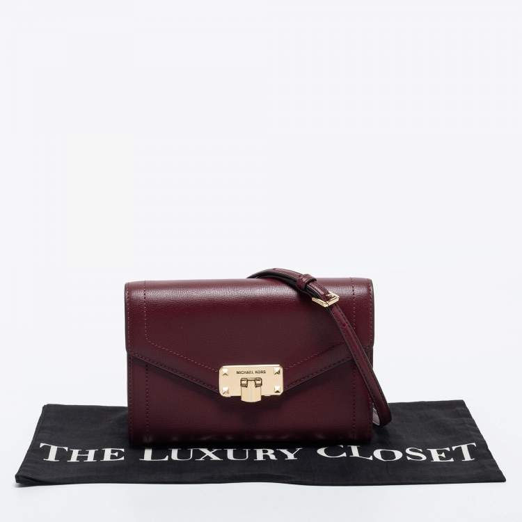 Pre Owned Michael Kors Burgundy Leather Kinsley Clutch Bag