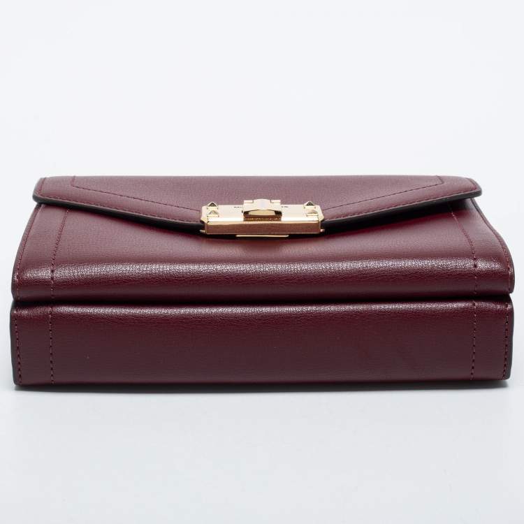 Pre Owned Michael Kors Burgundy Leather Kinsley Clutch Bag