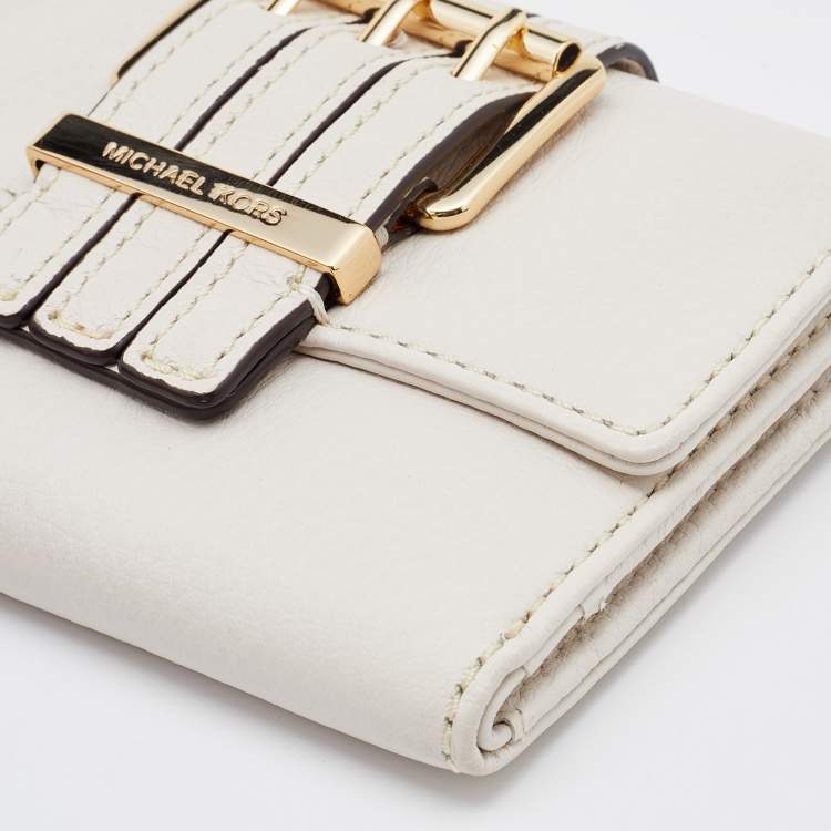 Pre Owned Michael Kors White Leather Gansevoort Compact Wallet