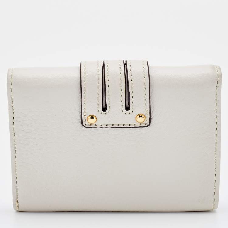 Pre Owned Michael Kors White Leather Gansevoort Compact Wallet