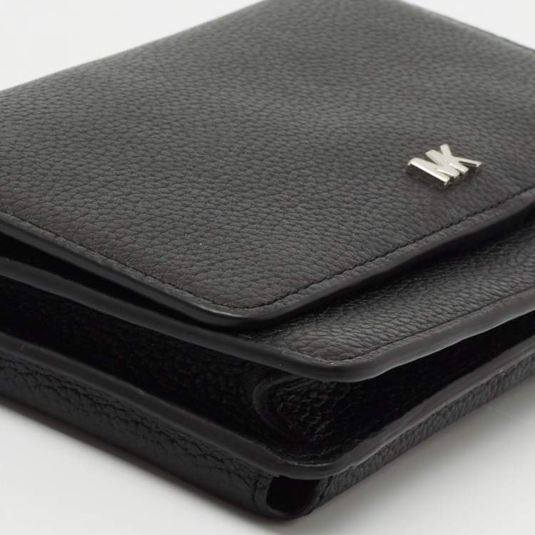 Pre Owned Michael Kors Black Pebbled Leather Convertible Crossbody Bag