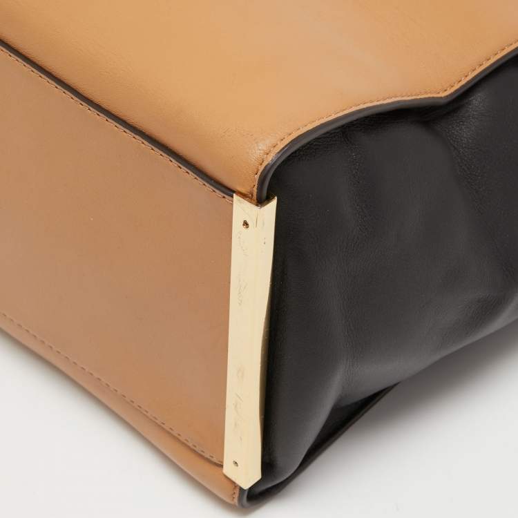 Pre Owned Michael Kors Black/Beige Leather Lana Tote