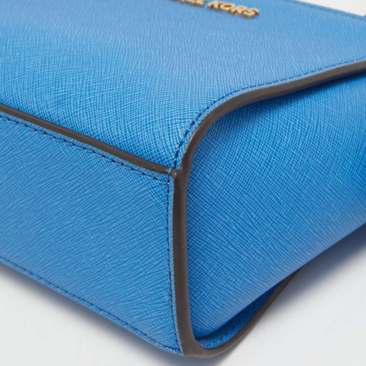 مملوكة مسبقًا Michael Kors Light Blue Leather Mini Selma Crossbody Bag