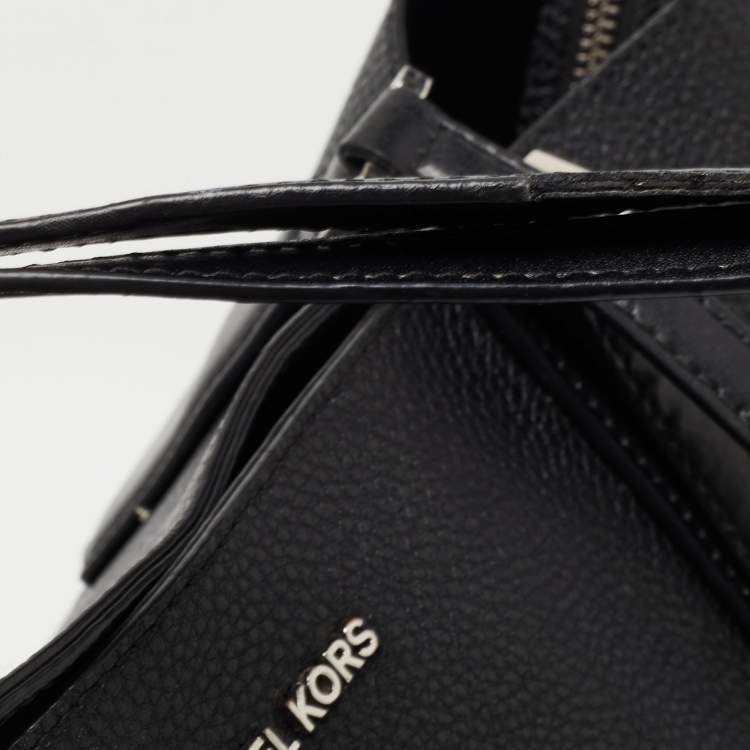 Pre Owned Michael Kors Black Grain Leather Kimberly Tote