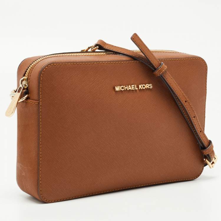 Pre Owned MICHAEL Michael Kors Brown Saffiano Leather Jet Set Camera Crossbody Bag