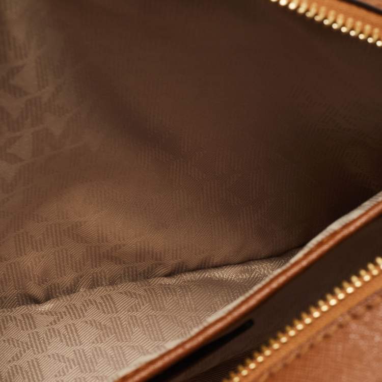 Pre Owned MICHAEL Michael Kors Brown Saffiano Leather Jet Set Camera Crossbody Bag