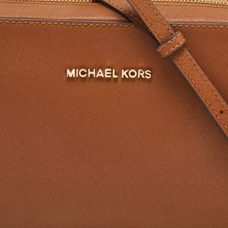 Pre Owned MICHAEL Michael Kors Brown Saffiano Leather Jet Set Camera Crossbody Bag