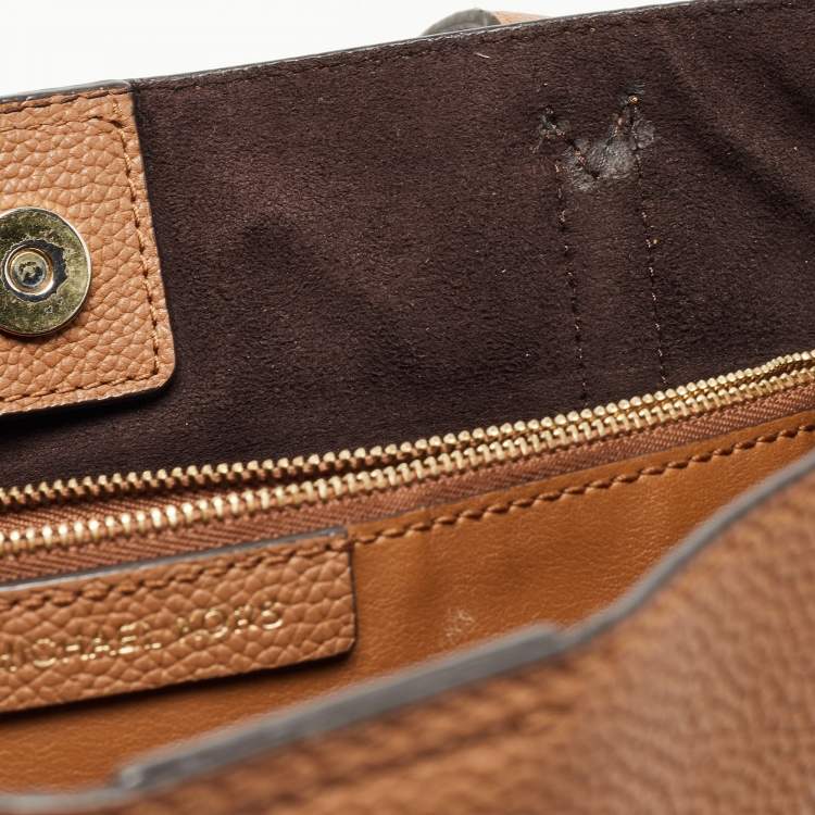 Pre Owned Michael Kors Brown Leather Ana Tote