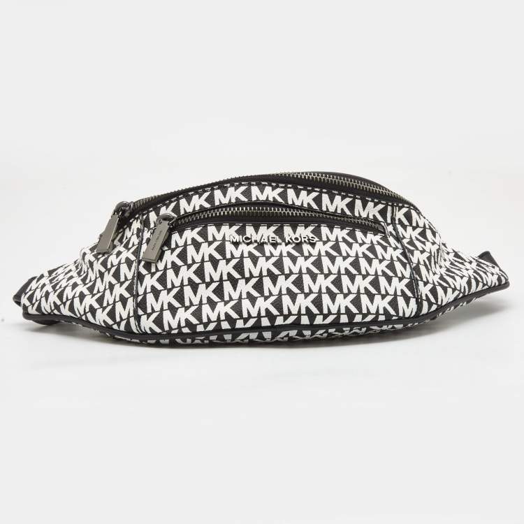 Pre Owned Michael Kors Black/White Signature Coated Canvas Mott Belt Bag