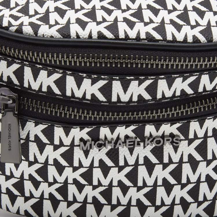 Pre Owned Michael Kors Black/White Signature Coated Canvas Mott Belt Bag