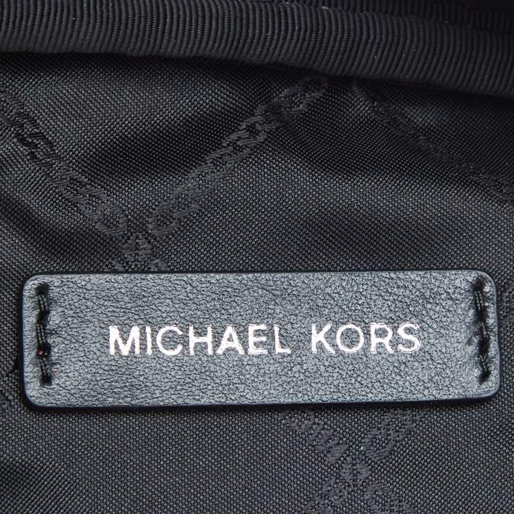 Pre Owned Michael Kors Black/White Signature Coated Canvas Mott Belt Bag
