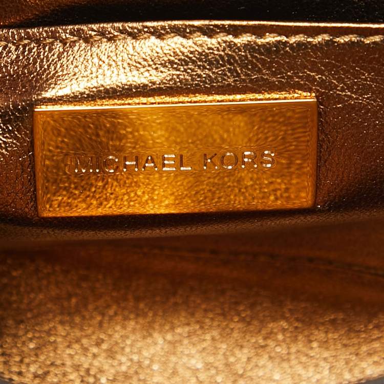 Pre Owned Michael Kors Red Ostrich Embossed Leather Gia Clutch