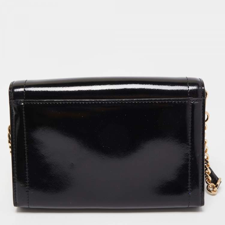 Pre Owned Michael Kors Black Patent Leather Kinsley Clutch Bag