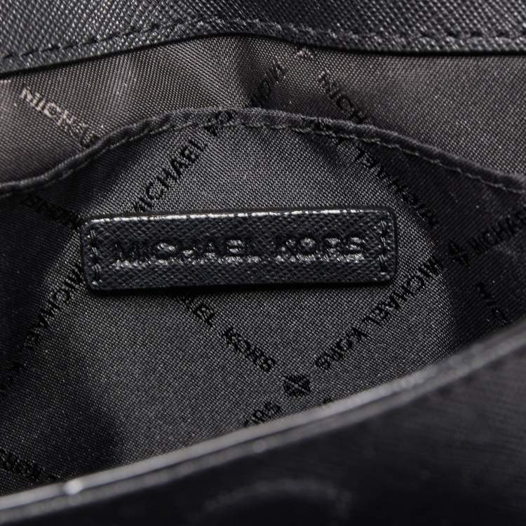 Pre Owned Michael Kors Black Patent Leather Kinsley Clutch Bag