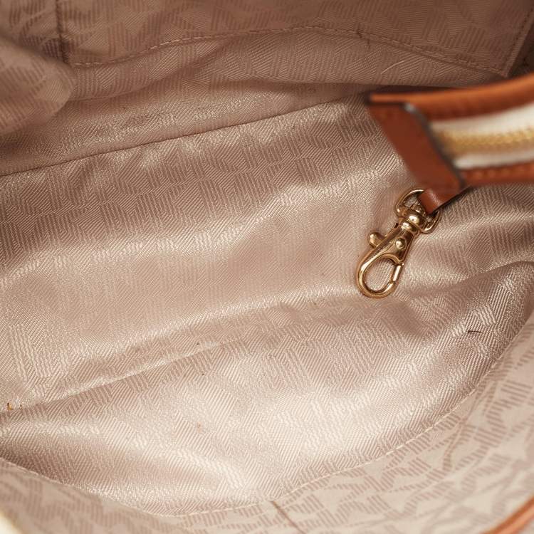 مملوكة مسبقًا Michael Michael Kors White/Gold Laser Cut Leather Medium Hayley Tote