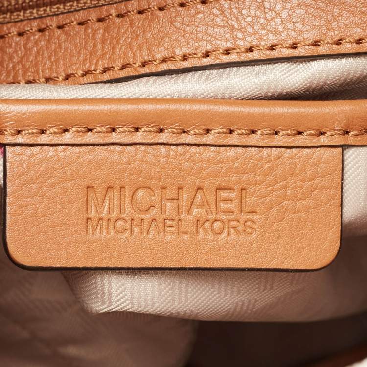 مملوكة مسبقًا Michael Michael Kors White/Gold Laser Cut Leather Medium Hayley Tote