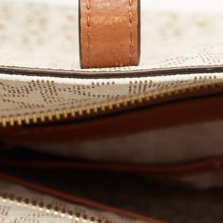 مملوكة مسبقًا Michael Michael Kors White/Gold Laser Cut Leather Medium Hayley Tote