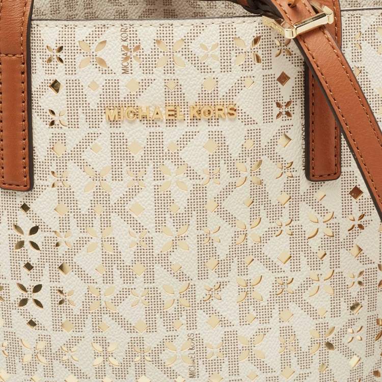 مملوكة مسبقًا Michael Michael Kors White/Gold Laser Cut Leather Medium Hayley Tote