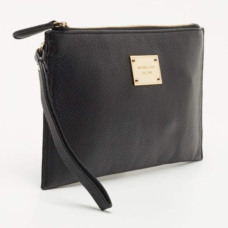 Pre Owned Michael Kors Black Leather Wristlet Pouch