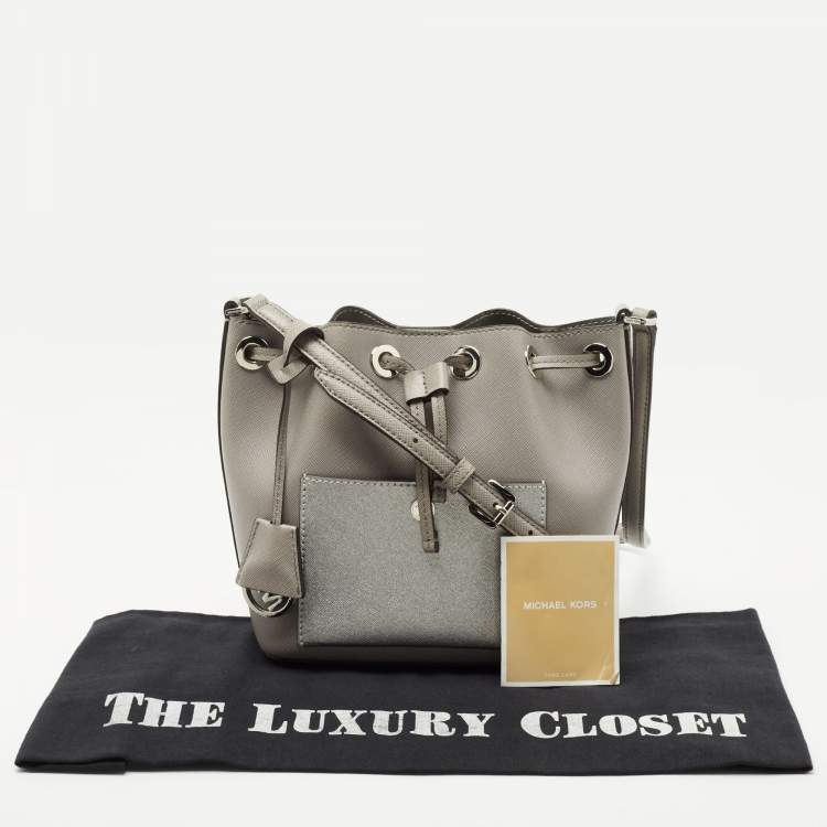 Pre Owned Michael Kors Grey/Silver Saffiano Leather Small Greenwich Bucket Bag