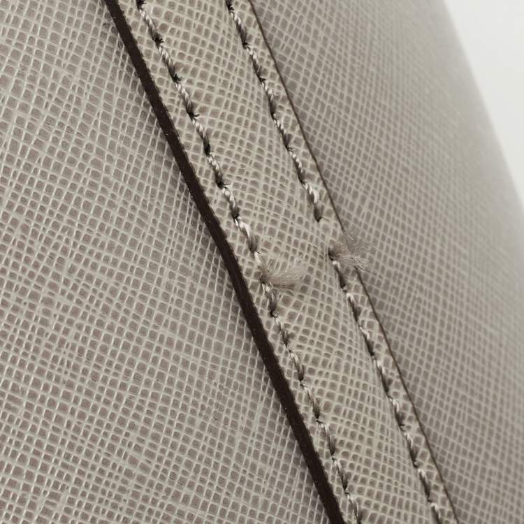 Pre Owned Michael Kors Grey/Silver Saffiano Leather Small Greenwich Bucket Bag