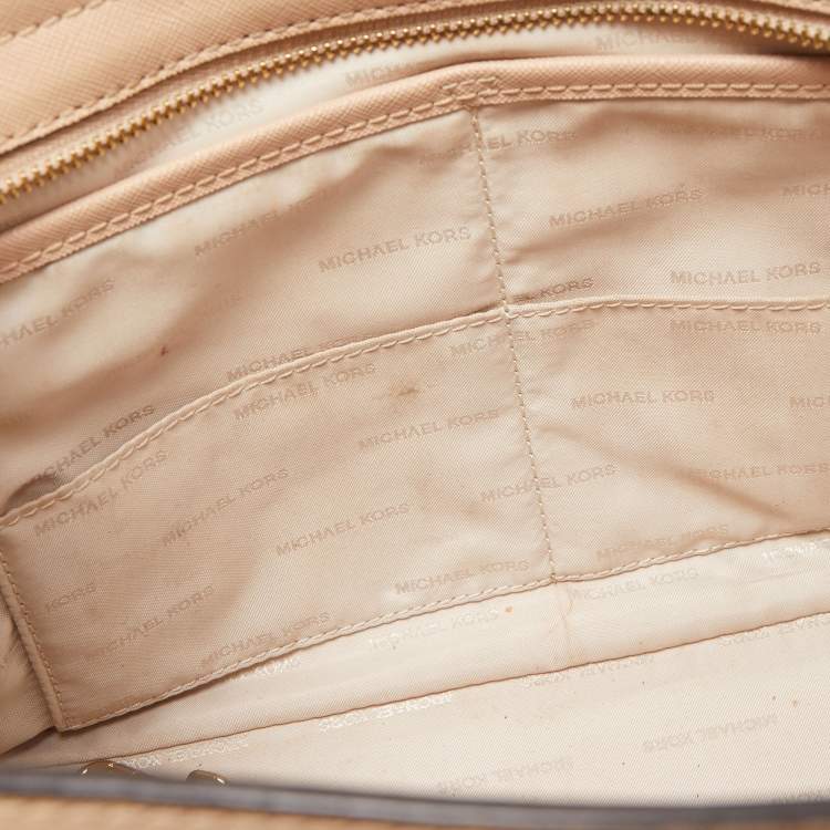 Pre Owned Michael Kors Beige Leather Medium Selma Satchel