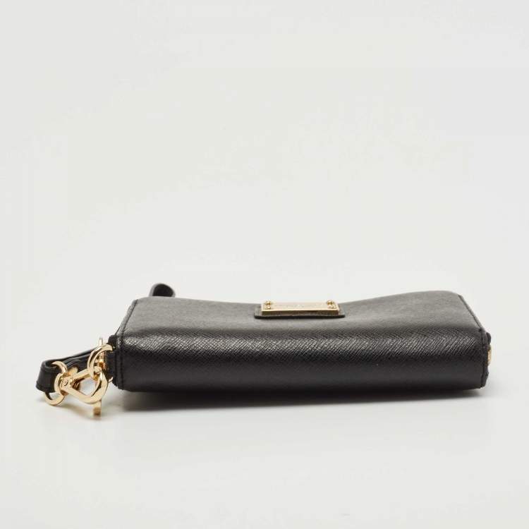 Pre Owned Michael Kors Black Saffiano Leather Jet Set Compact Wristlet Wallet