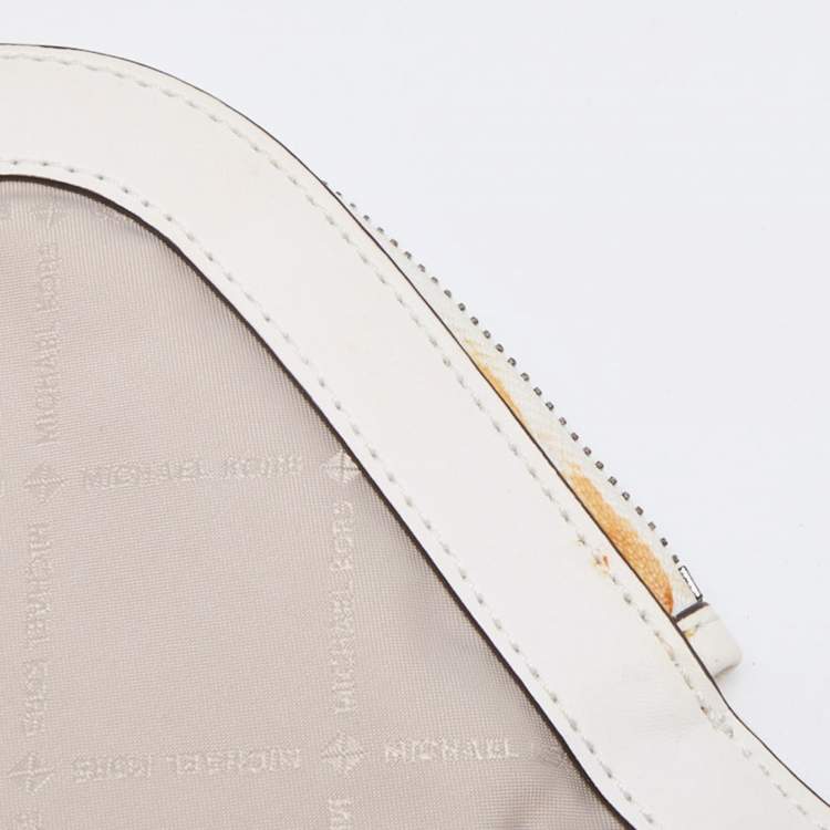 Pre Owned Michael Kors Off White Leather Medium Bedford Top Handle Bag