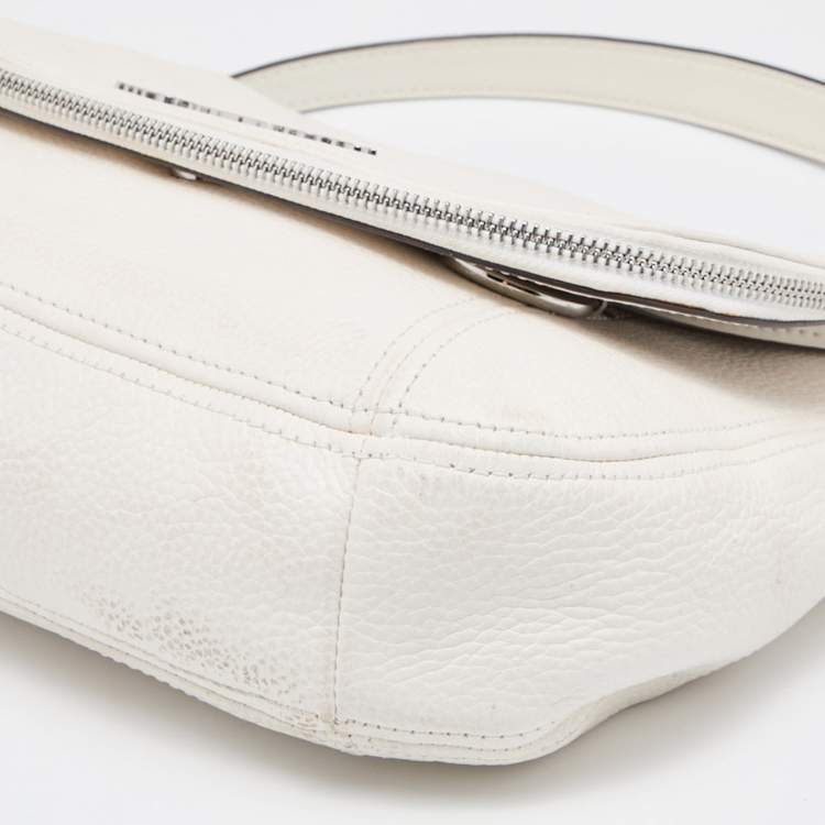 Pre Owned Michael Kors Off White Leather Medium Bedford Top Handle Bag
