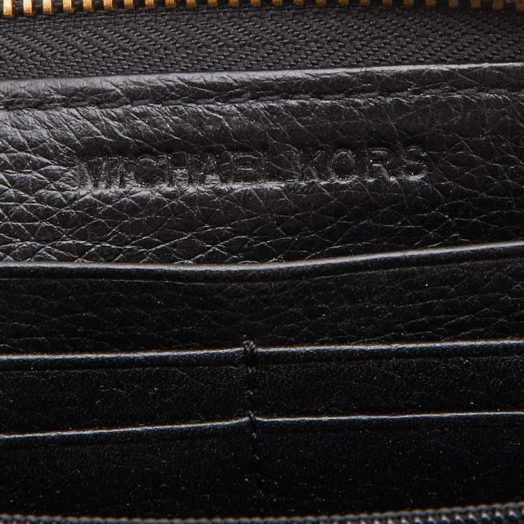 Pre Owned Michael Kors Black Leather Zip Around Continental Wallet