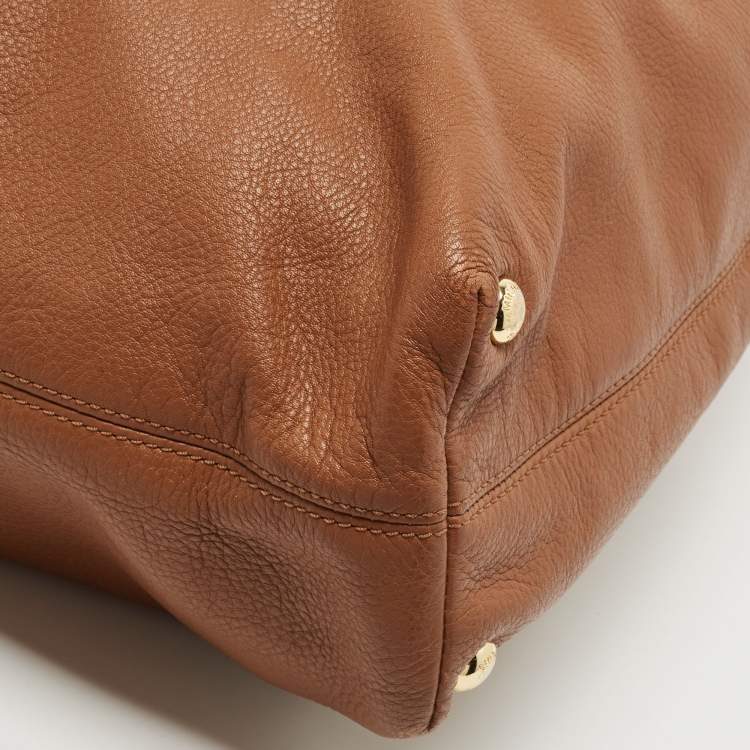Pre Owned Michael Kors Brown/Beige Soft Leather Jet Set Zip Tote