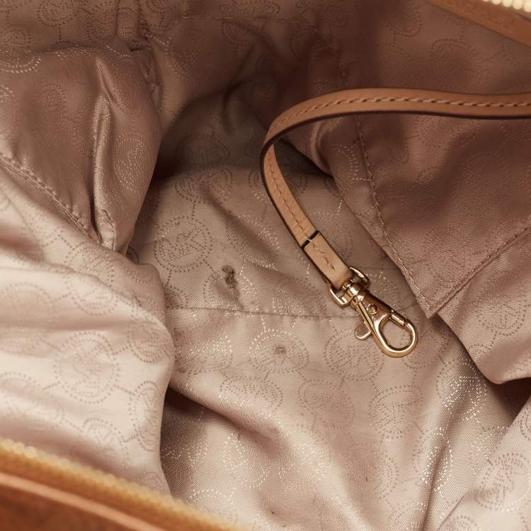 Pre Owned Michael Kors Brown/Beige Soft Leather Jet Set Zip Tote
