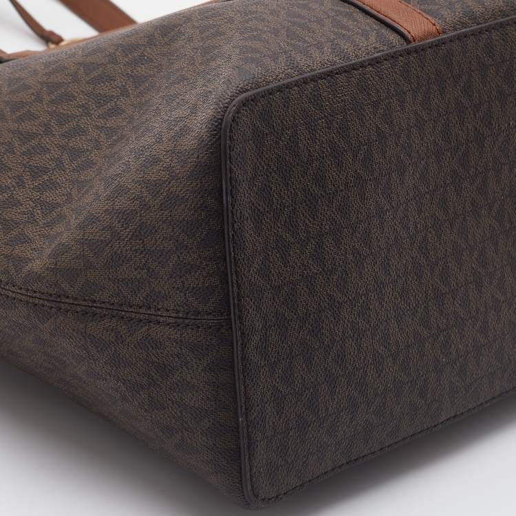 Pre Owned Michael Kors Brown/Tan Signature Coated Canvas Sady Shopper Tote