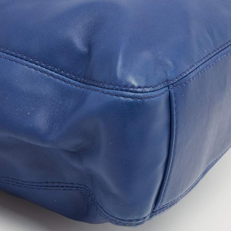 مملوكة مسبقًا MICHAEL Michael Kors Blue Leather Lilly Tote