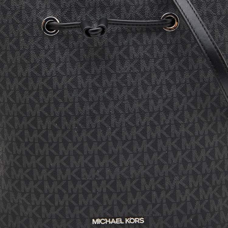 Pre Owned Michael Kors Black/Grey Signature Canvas Suri Drawstring Bucket Bag