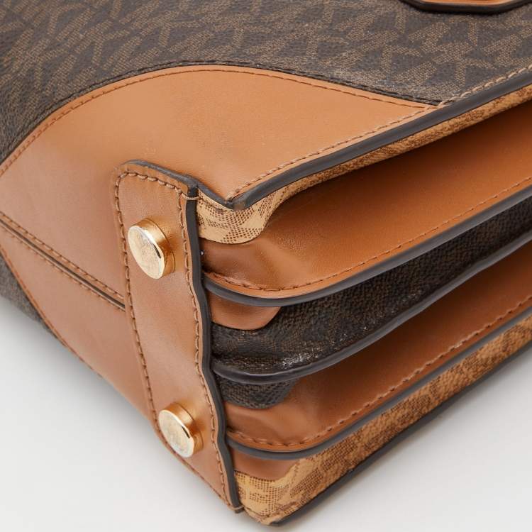 Pre Owned Michael Kors Brown/Tan Signature Coated Canvas and Leather Mercer Tote