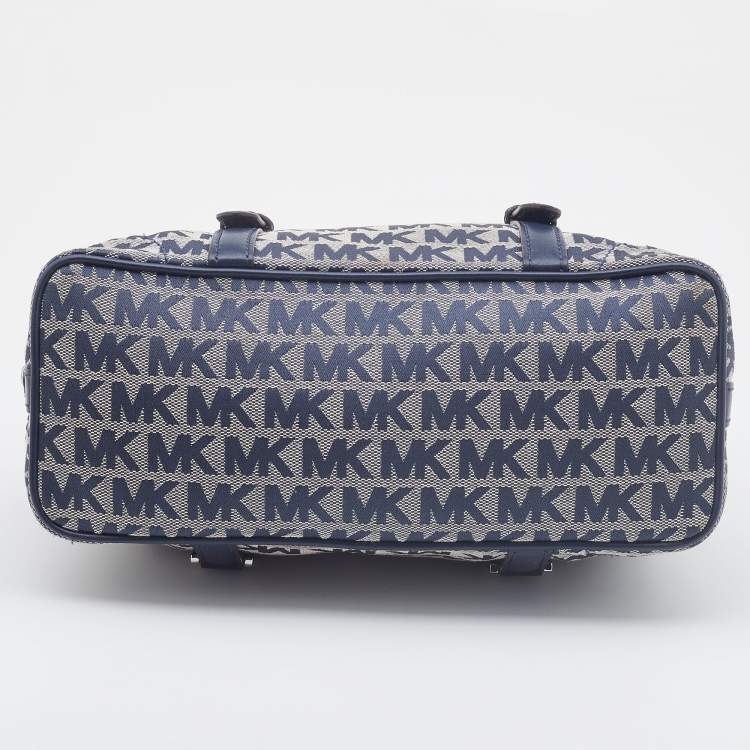 Pre Owned Michael Kors Grey/Blue Signature Canvas and Leather Zip Satchel