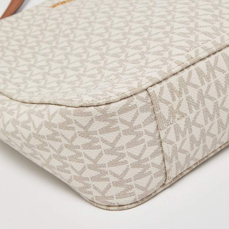Pre Owned Michael Kors White/Brown Signature Coated Canvas and Leather Large Jet Set Travel Messenger Bag