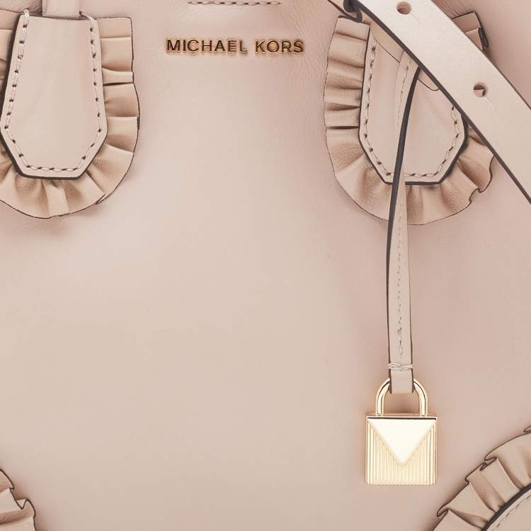 Pre Owned Michael Kors Pink Ruffled Leather Small Mercer Gallery Tote