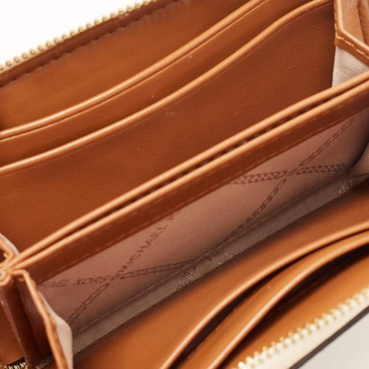 Pre Owned Michael Kors Off White/Grey Signature Coated Canvas Compact Zip Wallet