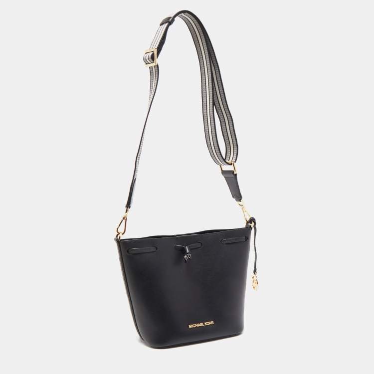 Pre Owned Michael Kors Black Leather Eden Bucket Bag 