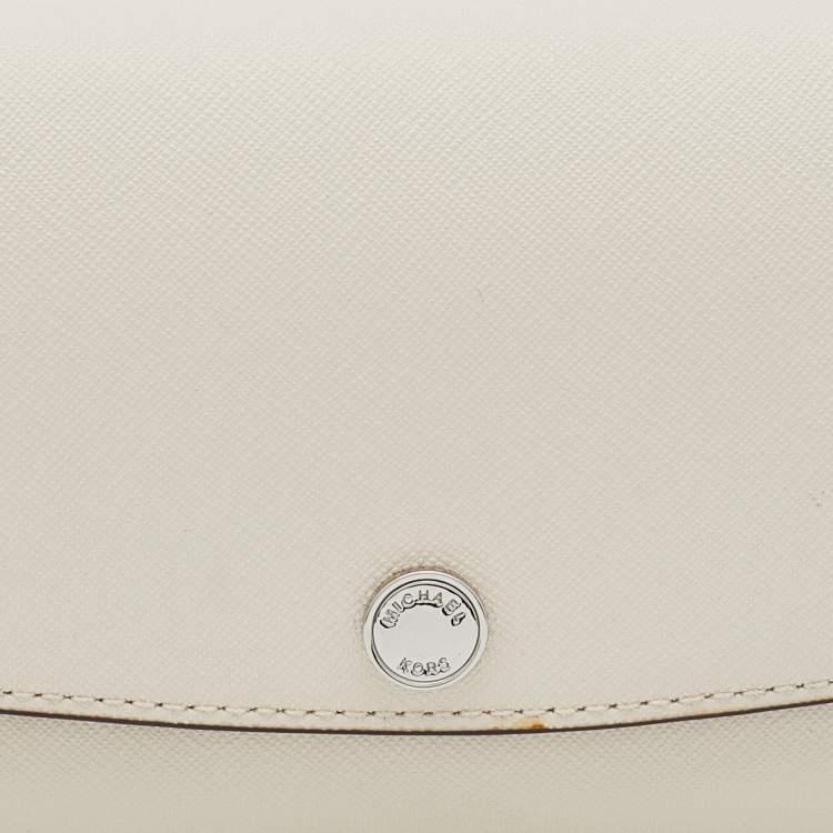 Pre Owned Michael Kors Off White Leather Flap Continental Wallet 