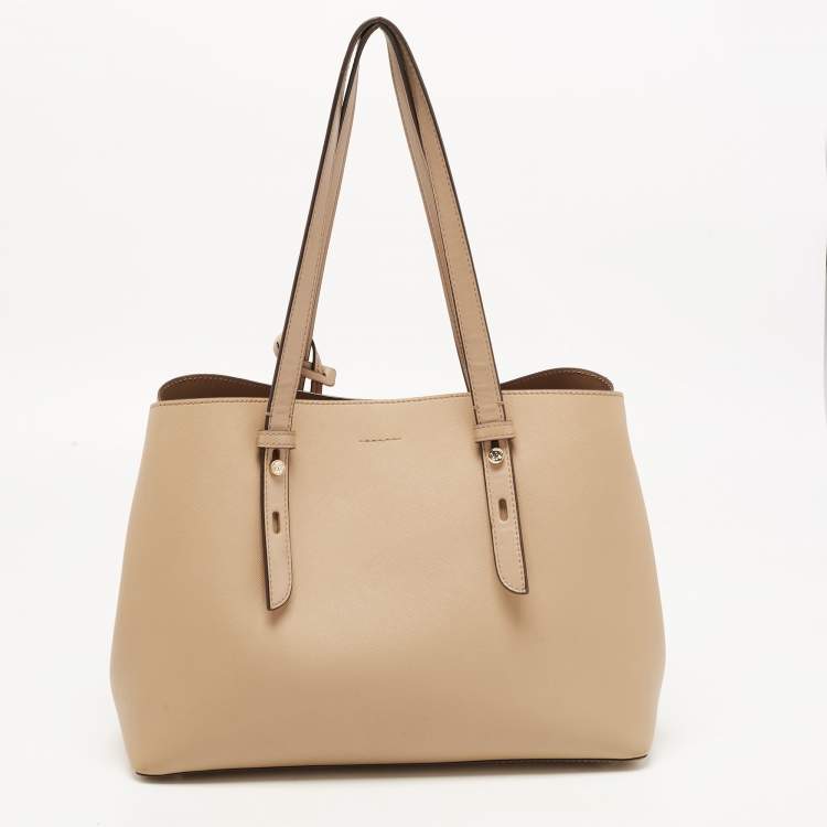 Pre Owned Michael Kors Beige Saffiano Leather Medium Mel Tote