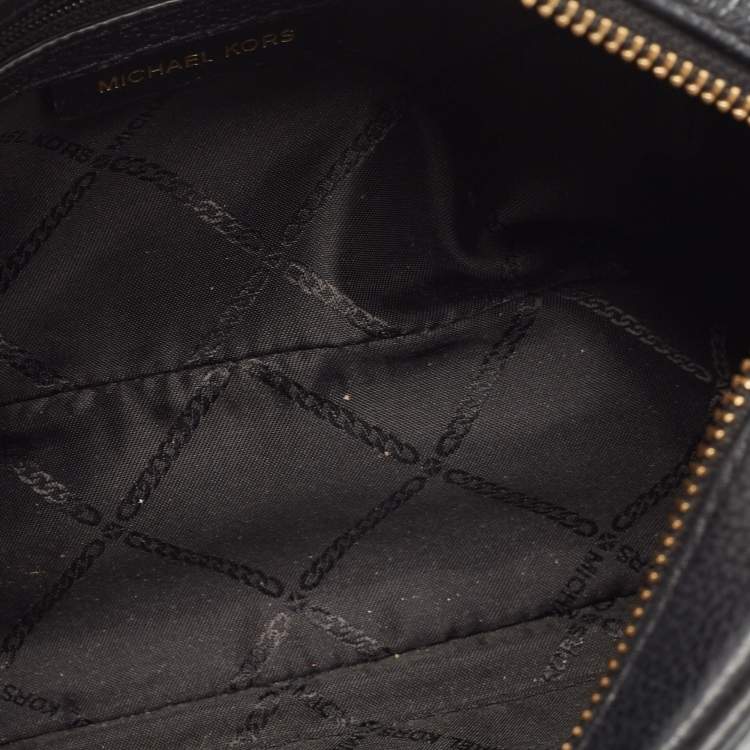 Pre Owned Michael Kors Black Leather Jet Set Camera Crossbody Bag