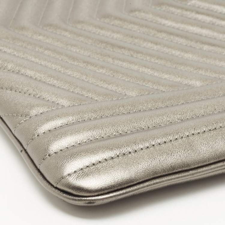 Pre Owned Michael Kors Grey Quilted Leather Extra Large Jet Set Pouch